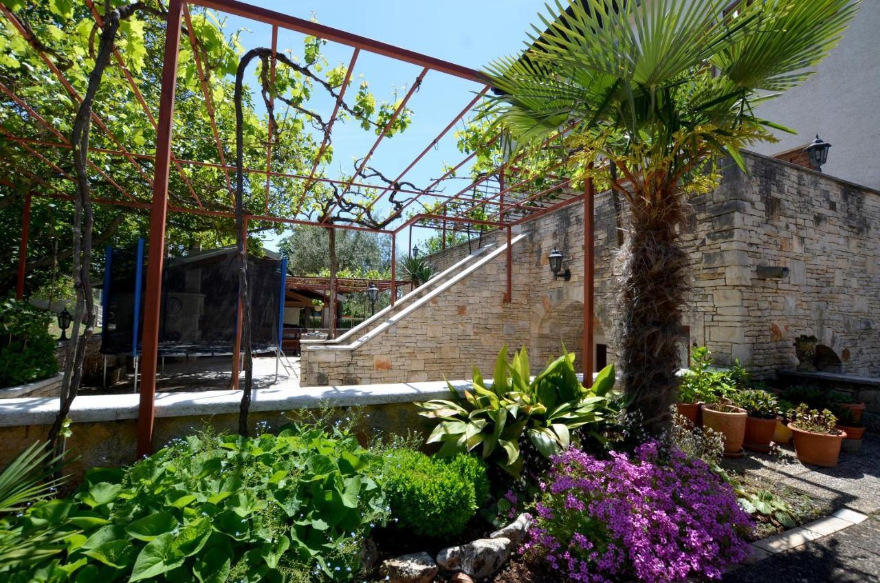 Galant Apartments Rovinj Exterior foto