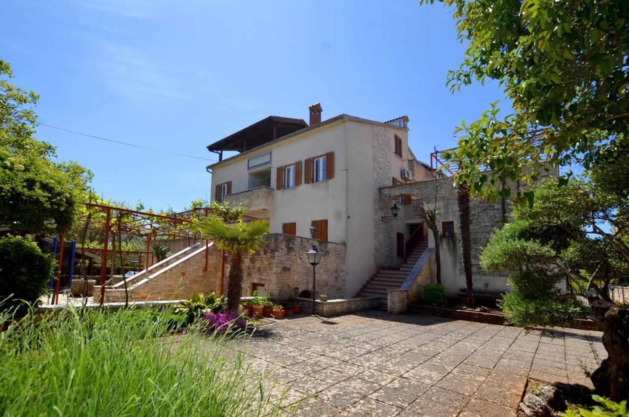 Galant Apartments Rovinj Exterior foto